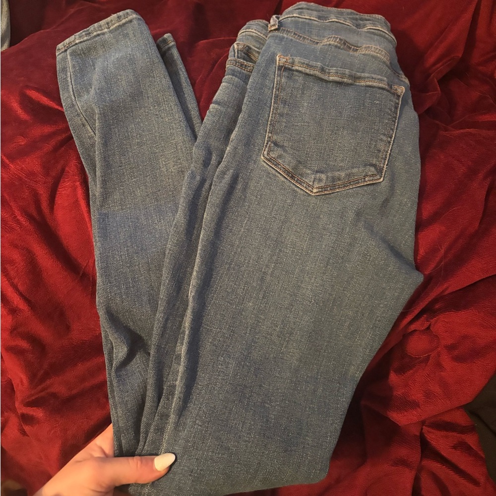 Womens American Eagle skinny jeans